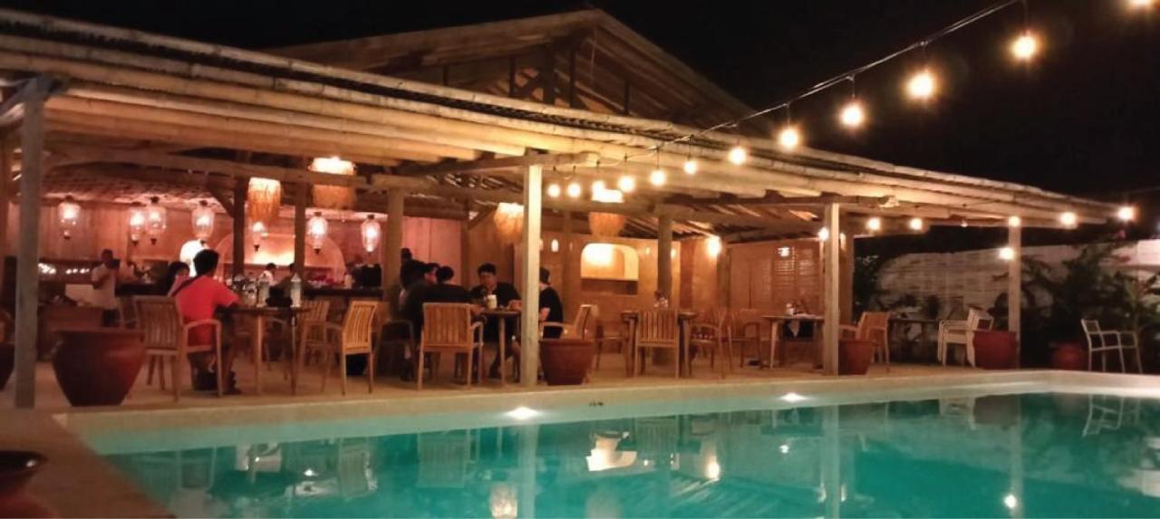 Bungalow Cafe Gili Beachfront Gili Meno Dış mekan fotoğraf